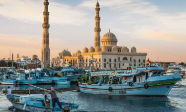 Hurghada City Tour: Discover 5 Must-See Landmarks