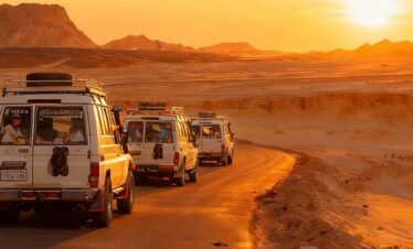 Hurghada Desert Safari Jeep: 7 Adventures Await!
